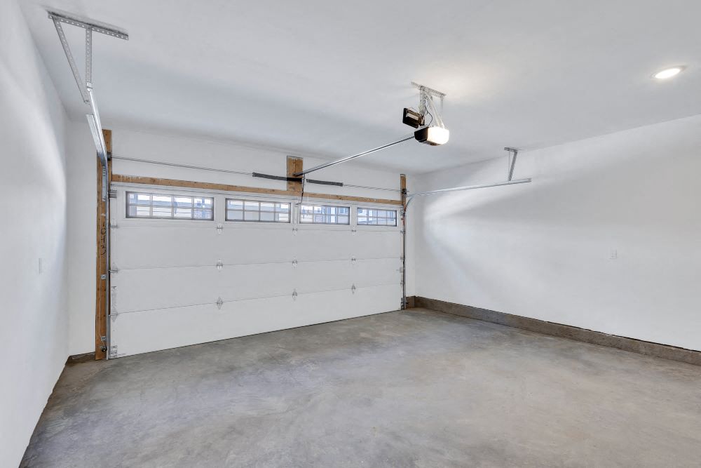 Spacious garage with garage door